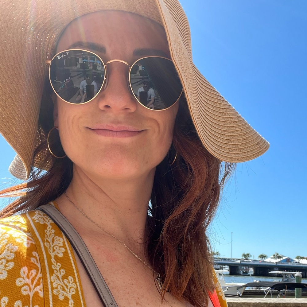 Meet your Posher, Melissa